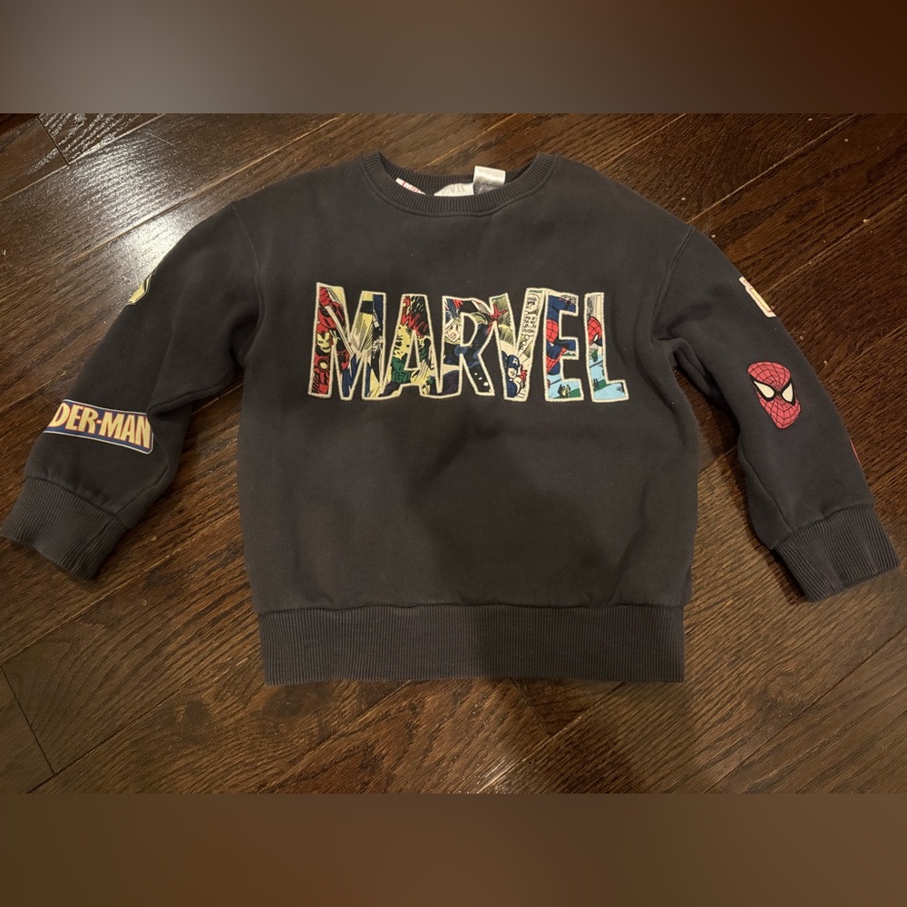 Marvel Gray and Red Tag Sweatshirt